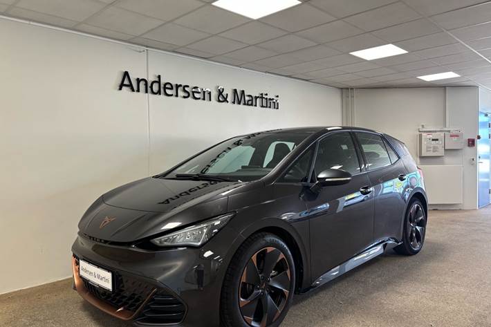 Grå Cupra Born fra 2022
