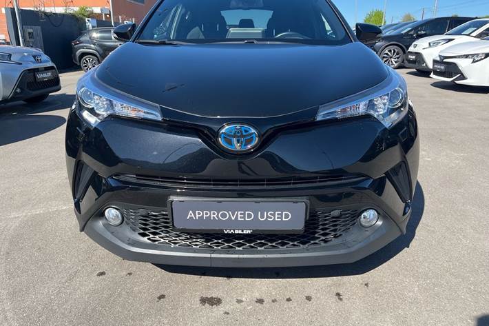 Sort Toyota C-HR fra 2018