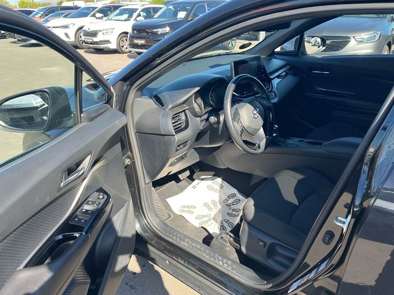 Toyota C-HR 1,8 Hybrid Selected Multidrive S 122HK 5d Aut.