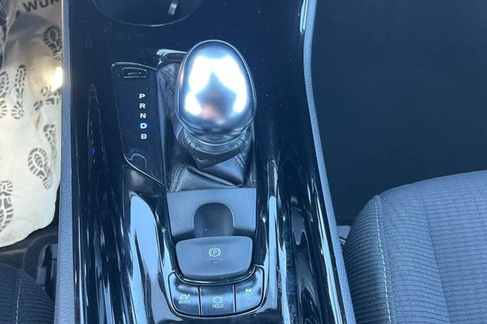 Sort Toyota C-HR fra 2018