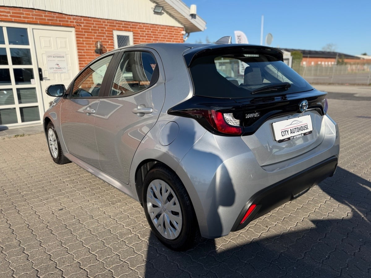 undefined Toyota Yaris fra 2022