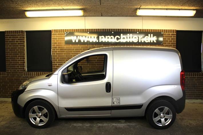 Sølv Citroën Nemo fra 2011