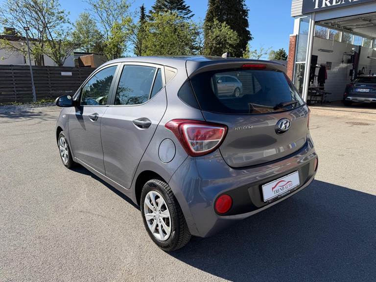 Hyundai i10 1,0 Trend