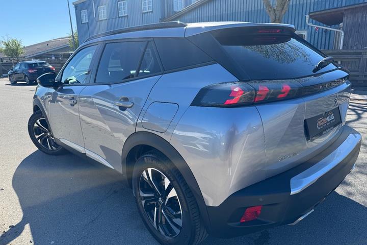 undefined Peugeot 2008 fra 2021