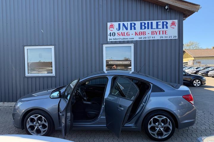 undefined Chevrolet Cruze fra 2014