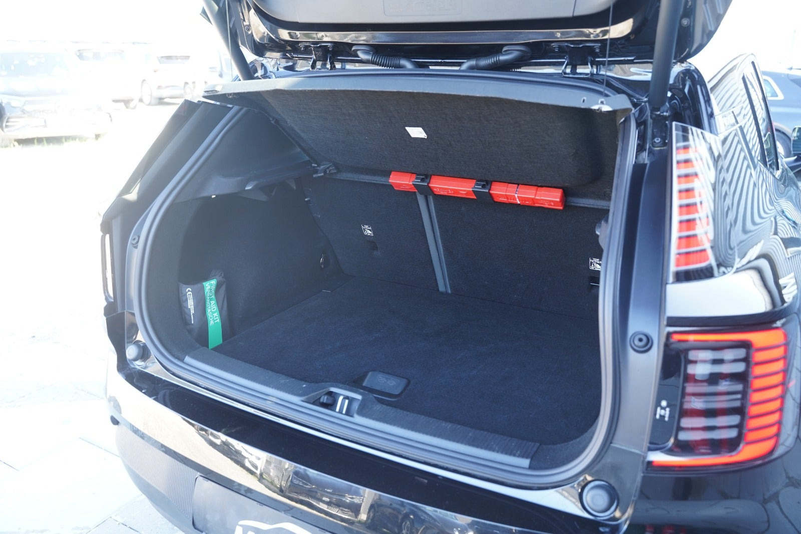 Sort Volvo EX30 fra 2025