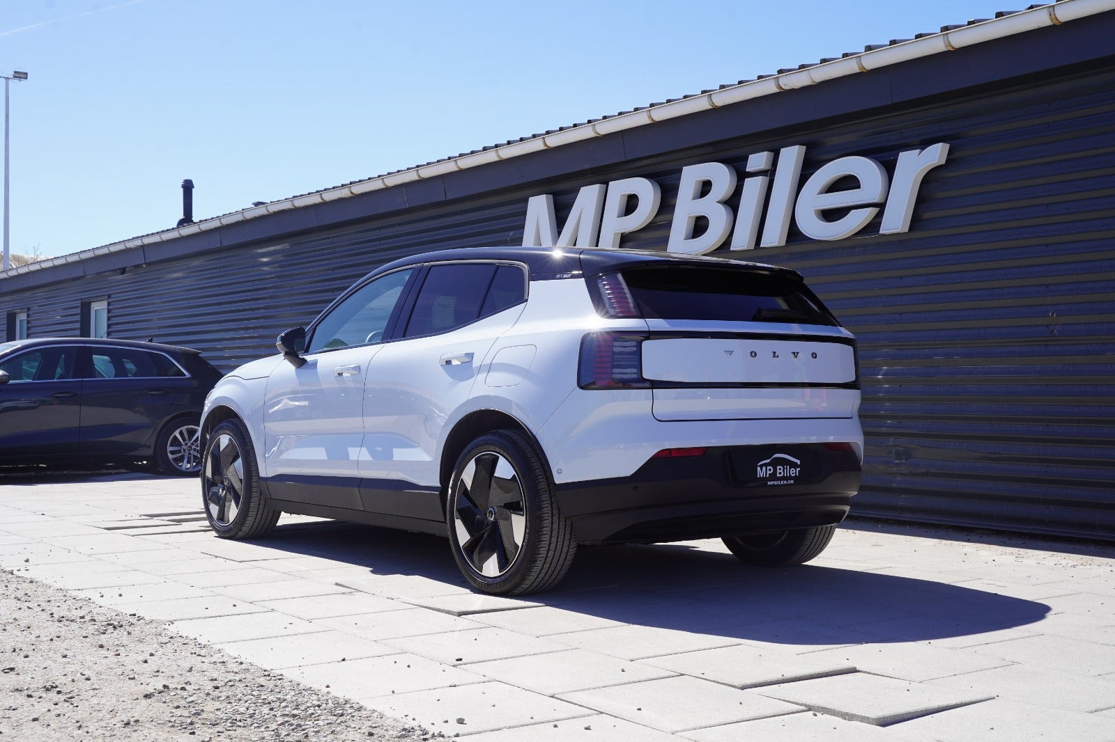 Blå Volvo EX30 fra 2025