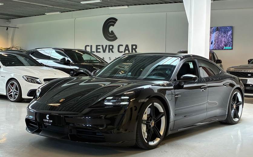 Porsche Taycan Turbo
