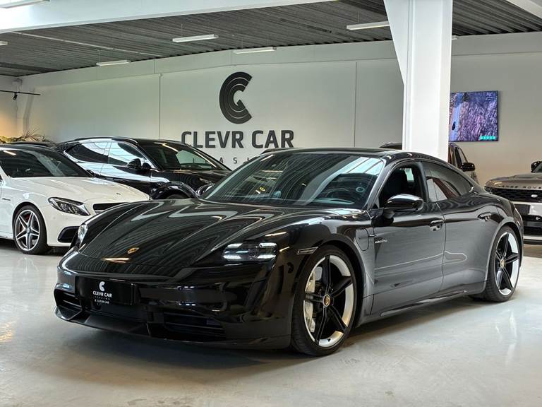 Porsche Taycan Turbo