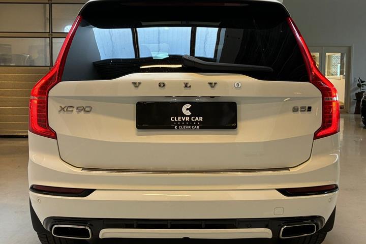 Hvid Volvo XC90 fra 2020