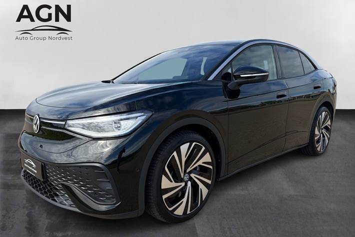 Sort VW ID.5 fra 2025 set udefra
