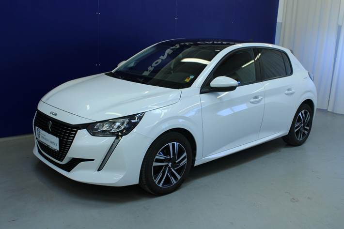 Hvid Peugeot 208 fra 2020