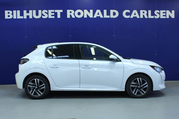 Hvid Peugeot 208 fra 2020