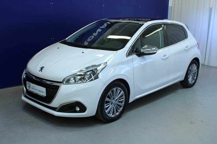 Hvid Peugeot 208 fra 2019