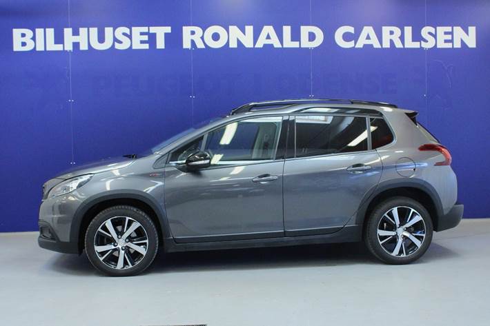 Grå Peugeot 2008 fra 2019