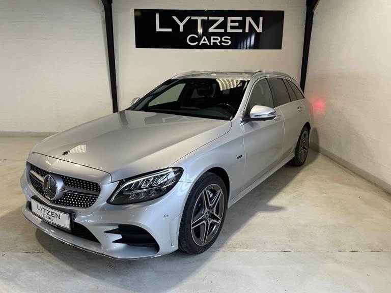 Mercedes C300 de 2,0 AMG Line stc. aut.
