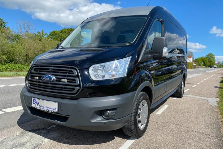 Sort Ford Transit 350 L3 Van fra 2017 set udefra