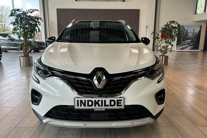 Hvid Renault Captur fra 2021