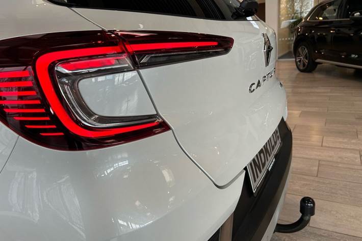 Hvid Renault Captur fra 2021
