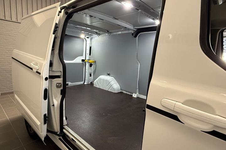 Hvid Ford Transit Custom 320 L2 fra 2021