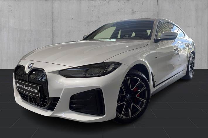 Hvid BMW i4 fra 2025