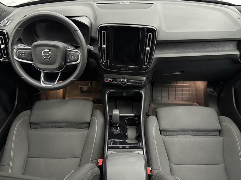 Volvo XC40 P6 ReCharge Core