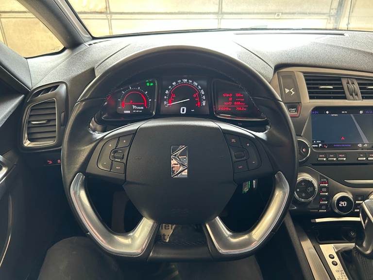 DS DS 5