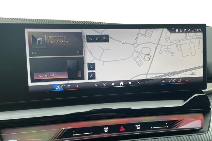 Blå BMW i5 fra 2026