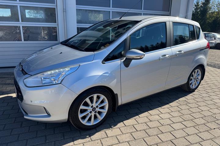 undefined Ford B-MAX fra 2015 set udefra