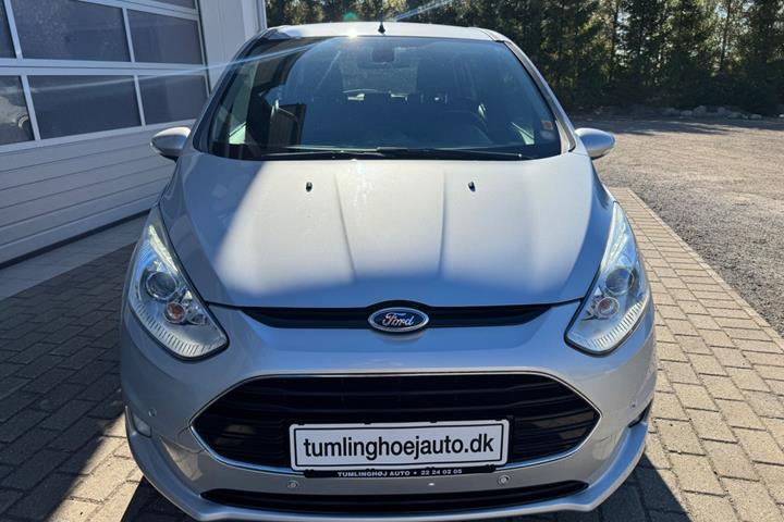undefined Ford B-MAX fra 2015 set udefra