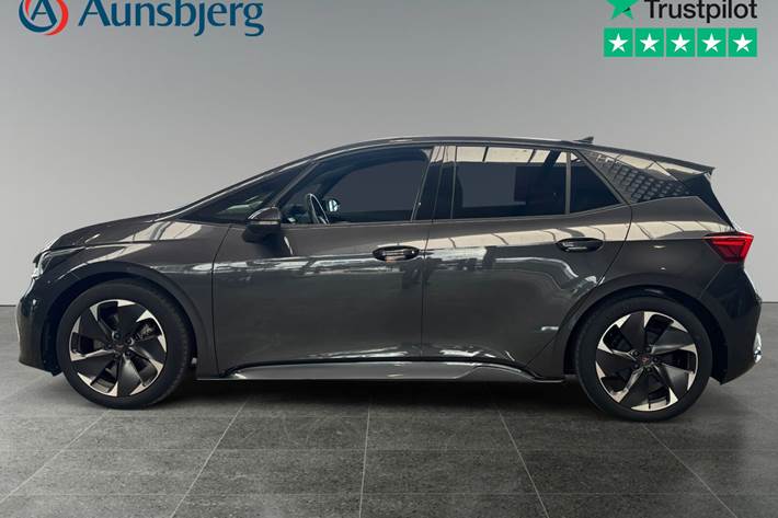 Grå Cupra Born fra 2023