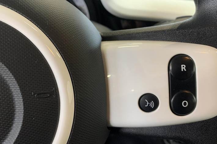 Rød Renault Twingo fra 2022