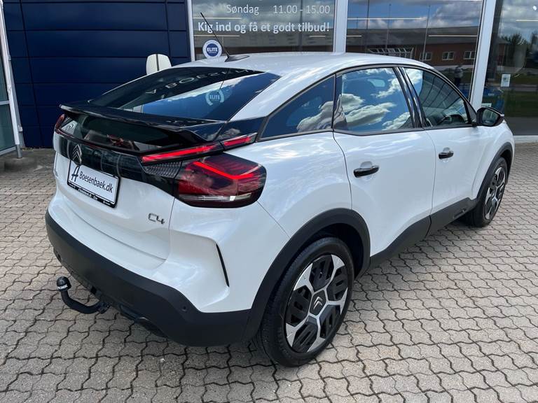 Citroën C4 1,2 PureTech Attraction 100HK 5d