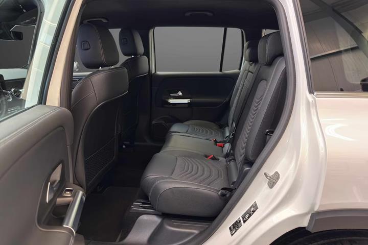 undefined Mercedes EQB300 fra 2024