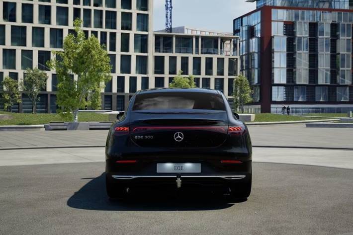 undefined Mercedes EQE300 fra 2025