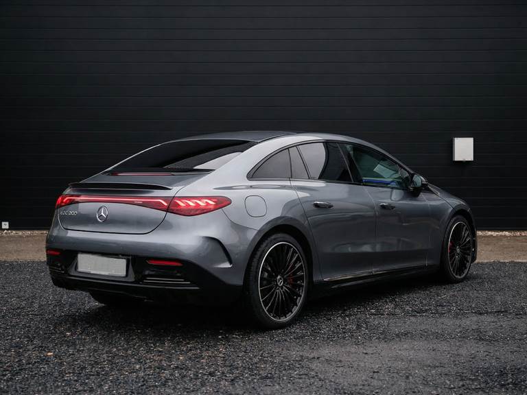 Mercedes EQE300 AMG Line Premium Plus