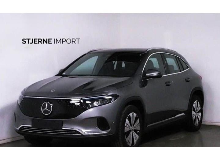 Hvid Mercedes EQA250+ fra 2025 set udefra