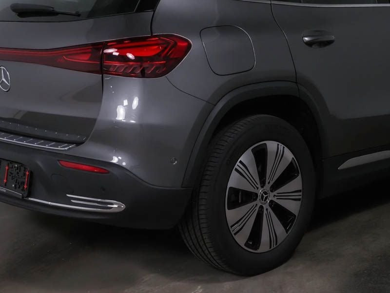 Hvid Mercedes EQA250+ fra 2025