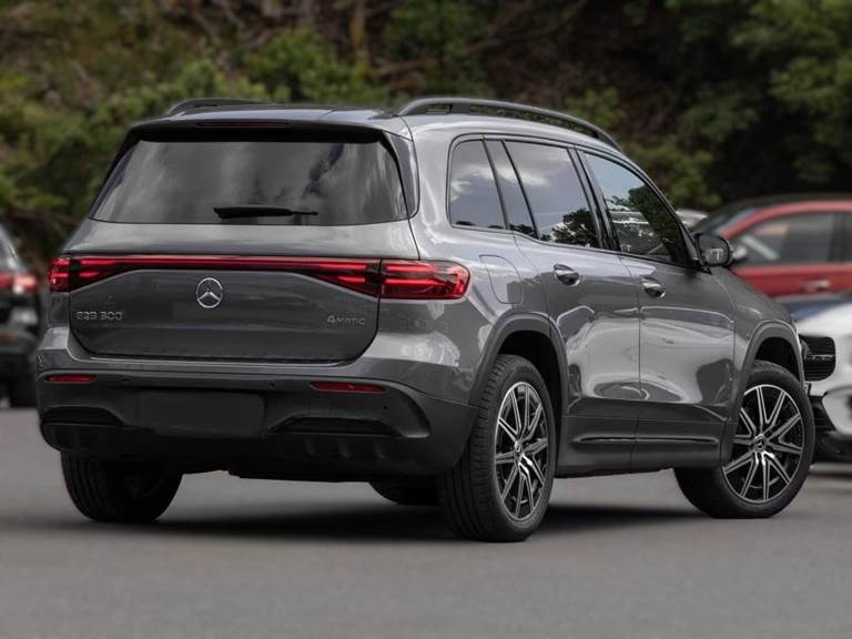 Mercedes EQB300 AMG Line 4Matic