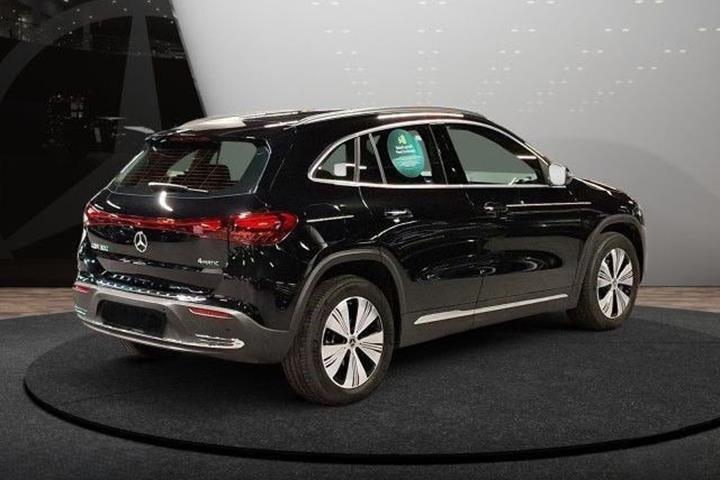 Sort Mercedes EQA300 fra 2024