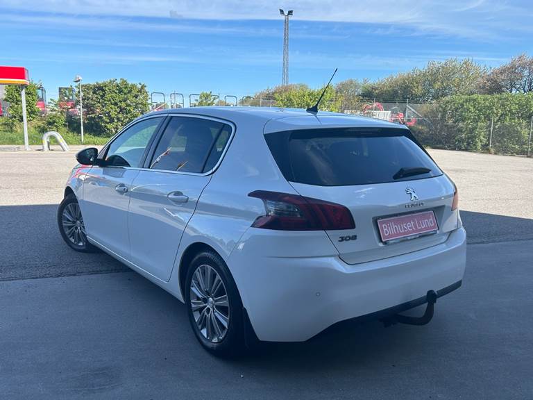 Peugeot 308 1,2 PureTech 130 Allure Sky