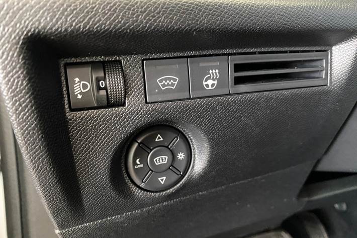 Hvid Citroën ë-C4 fra 2024
