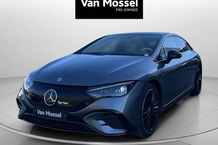 Grå Mercedes EQE350+ fra 2025