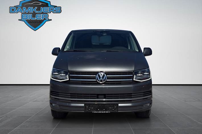 Grå VW Transporter fra 2018