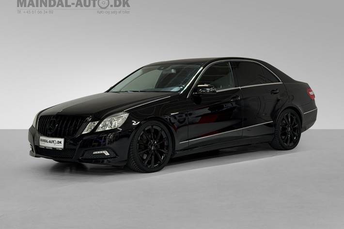 Sort Mercedes E350 fra 2009