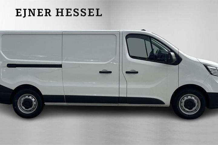 Hvid Renault Trafic fra 2025