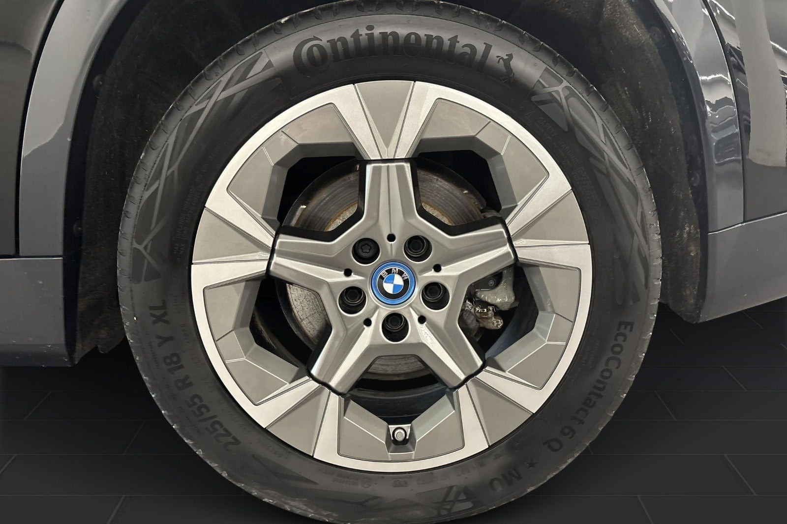 Sort BMW iX1 fra 2023