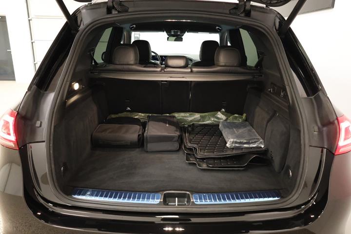 Sort Mercedes GLE350 de fra 2022