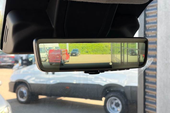 Hvid Fiat Ducato fra 2026