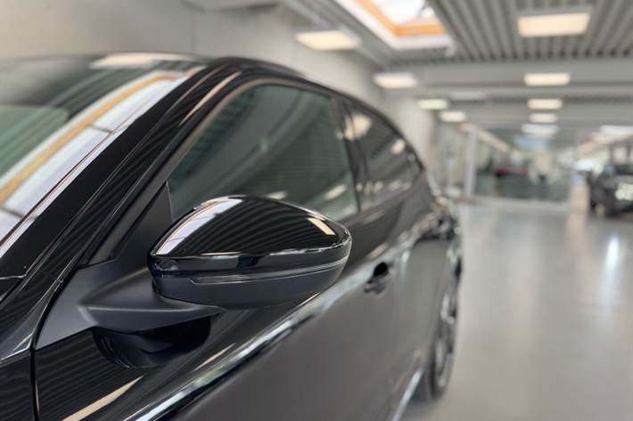 Sort Opel Mokka-e fra 2025